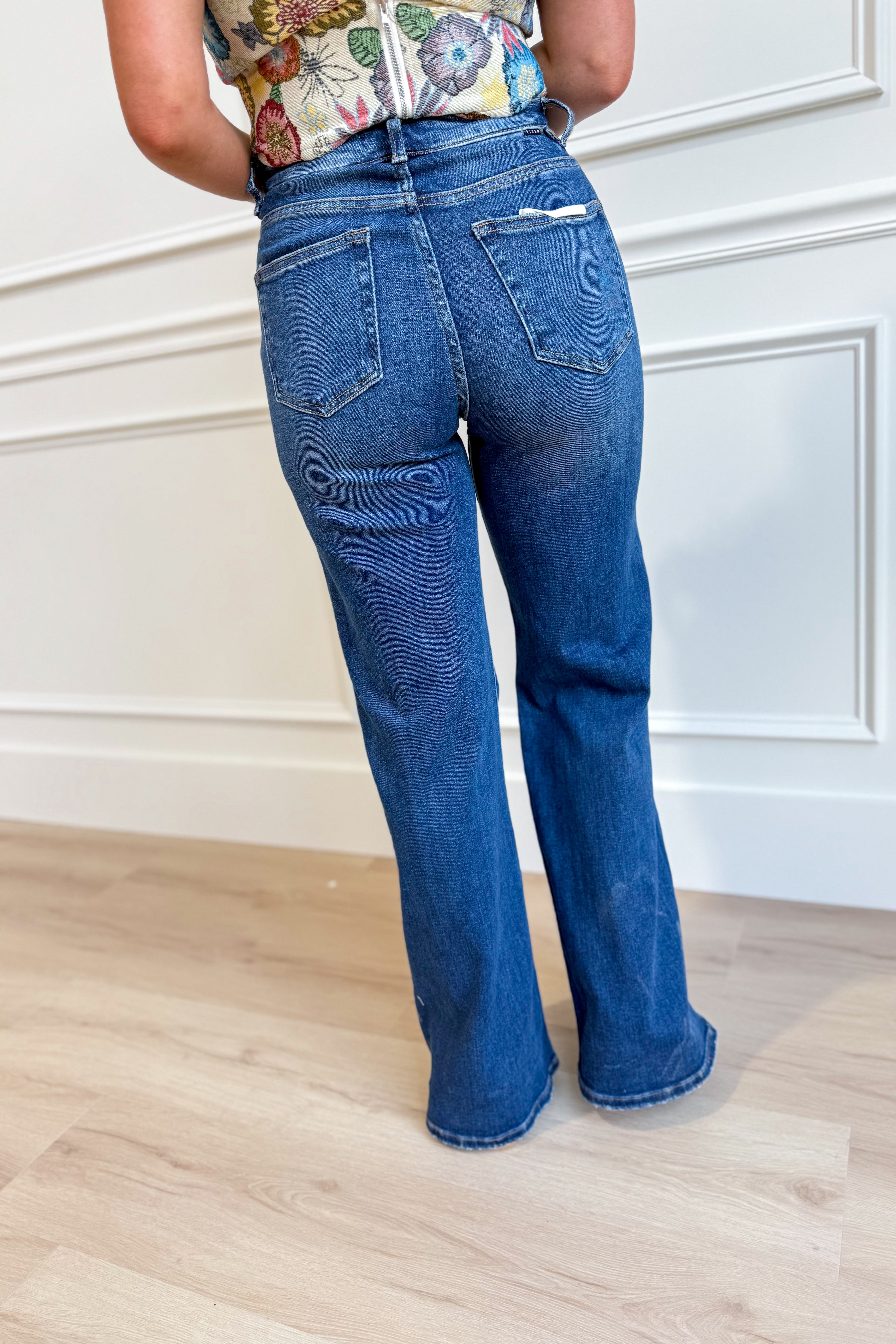 Risen-^様 Risen High Rise Wide Leg Seam Detailed Jeans – Pineapple