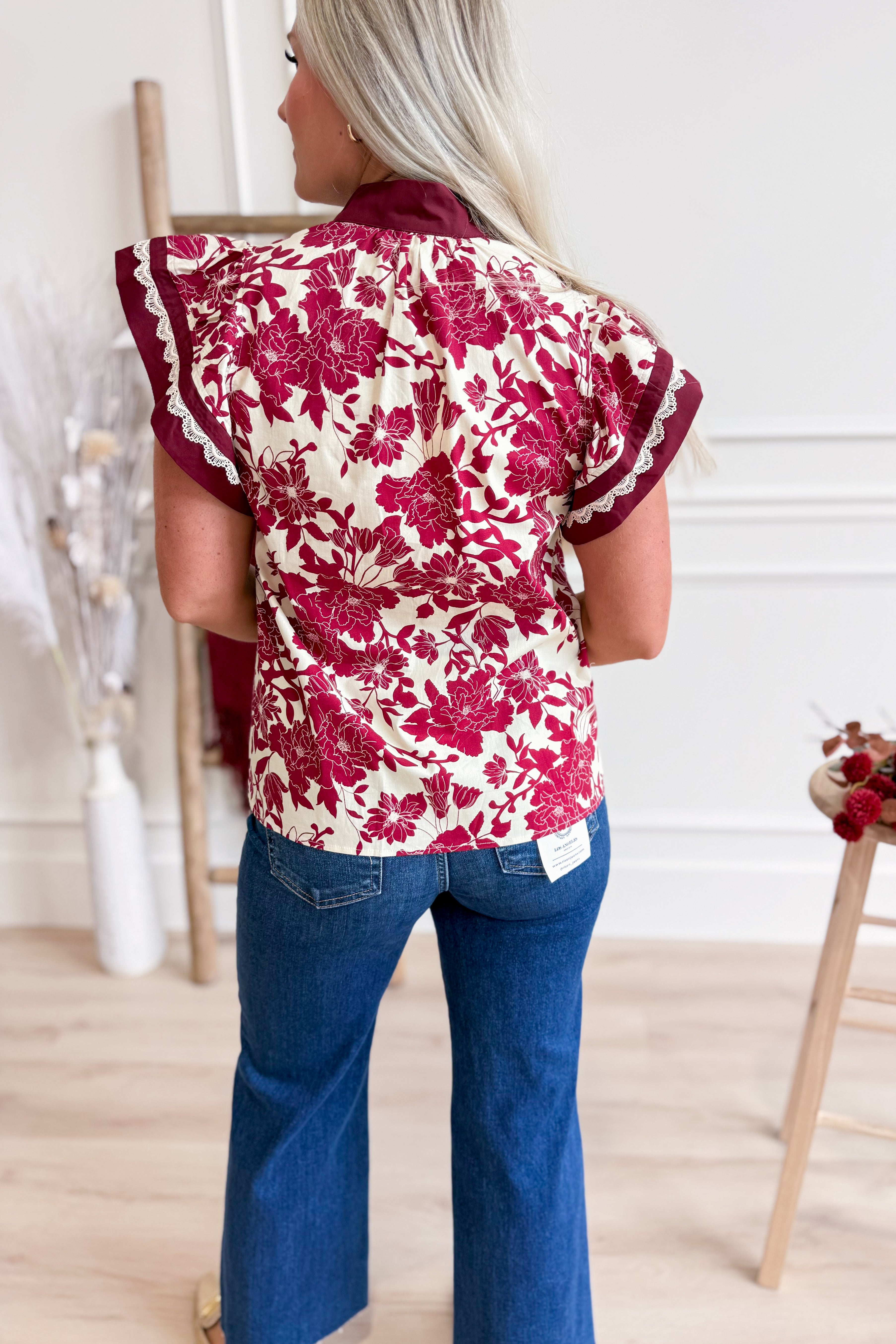 Samme Floral Scalloped Trim Top - Be You Boutique