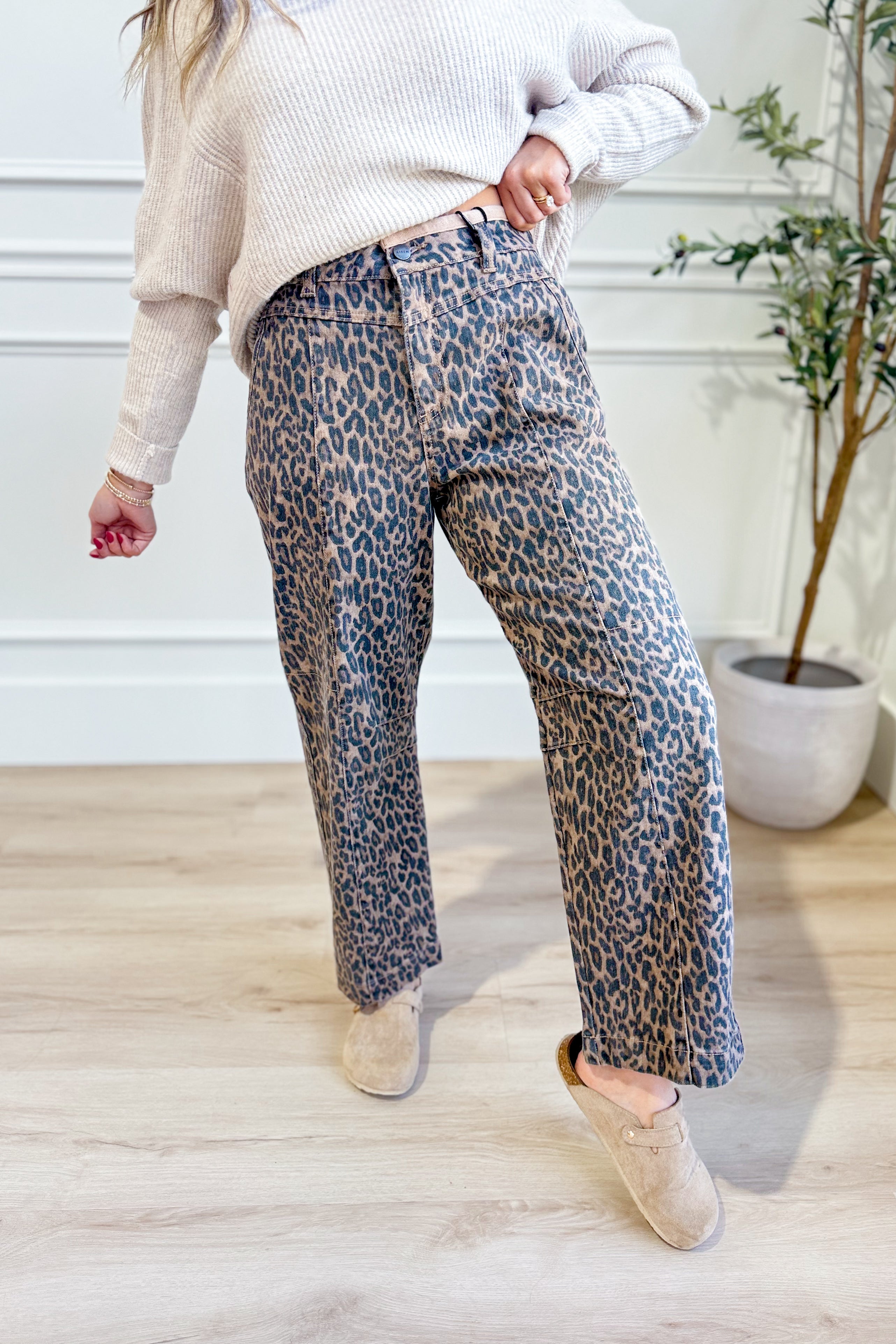 Risen Paul Mid Rise Cropped Pants [0-15] - Be You Boutique