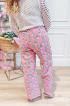 ENTRO Jenna floral printed pants, lightweight 156 pants with colorful floral pattern, relaxed fit, suitable for casual wear.