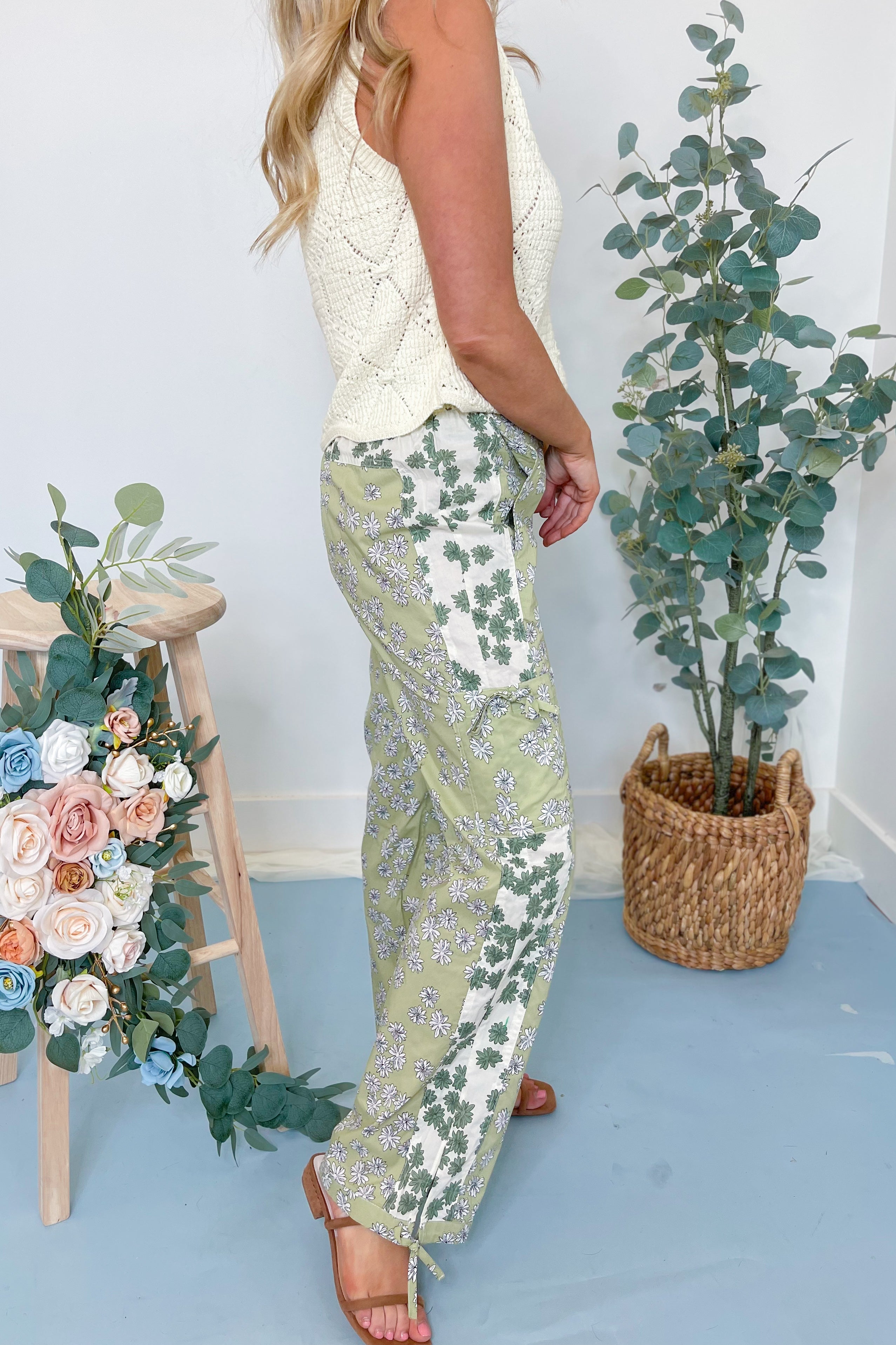 Ari Floral Colorblock Pants - Be You Boutique