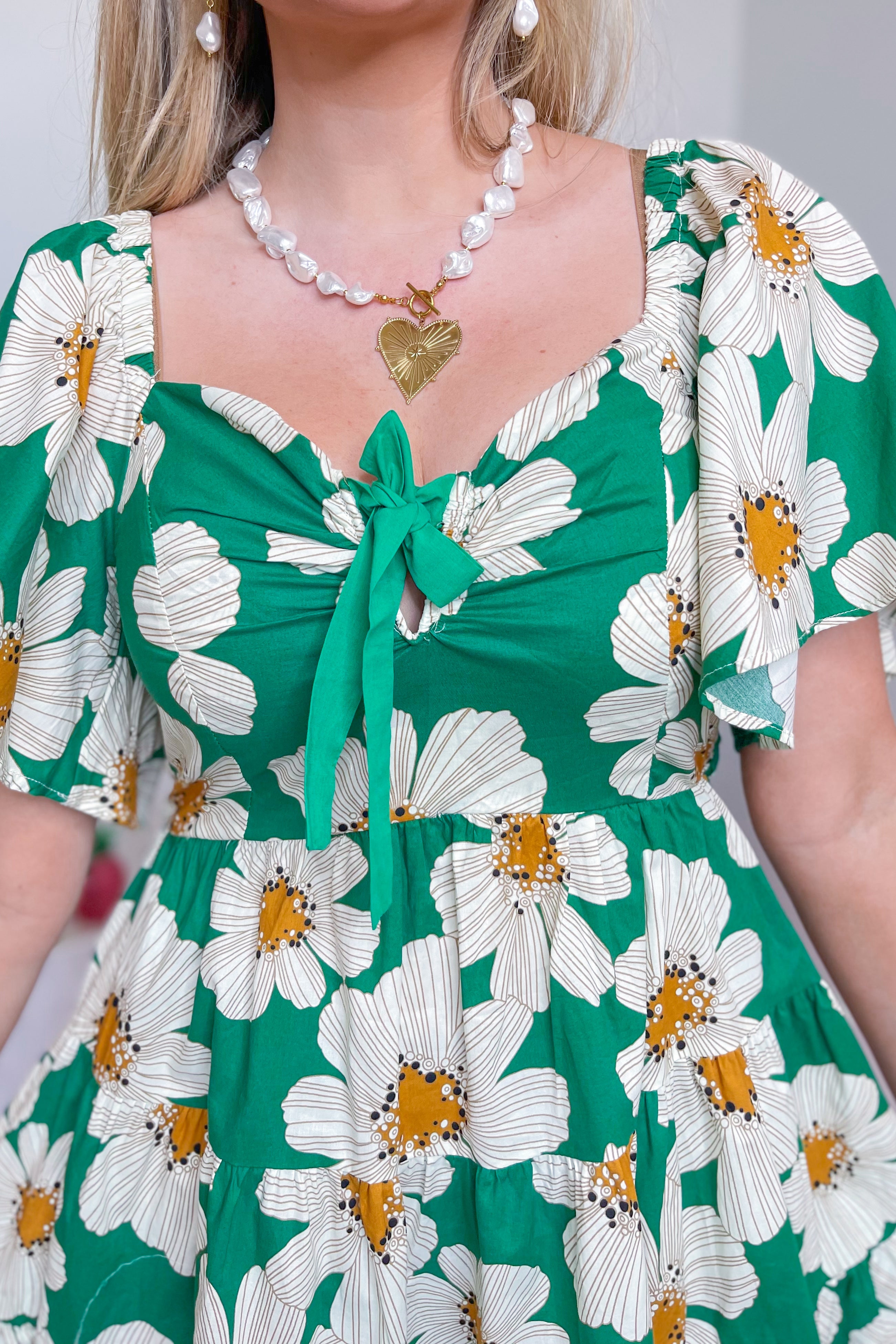 Ella Daisy Print Dress - Be You Boutique