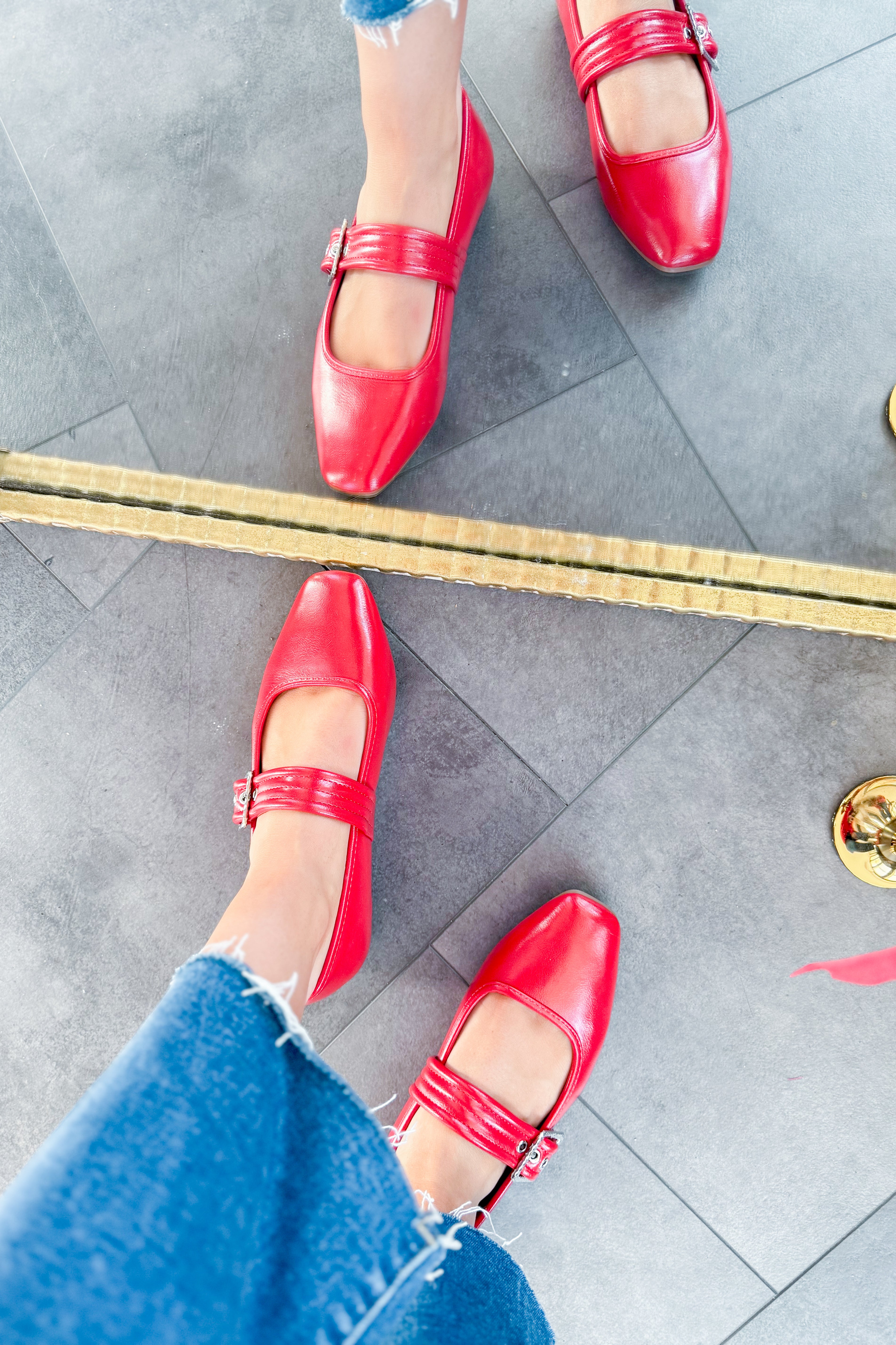 Soda flat shoes 2025
