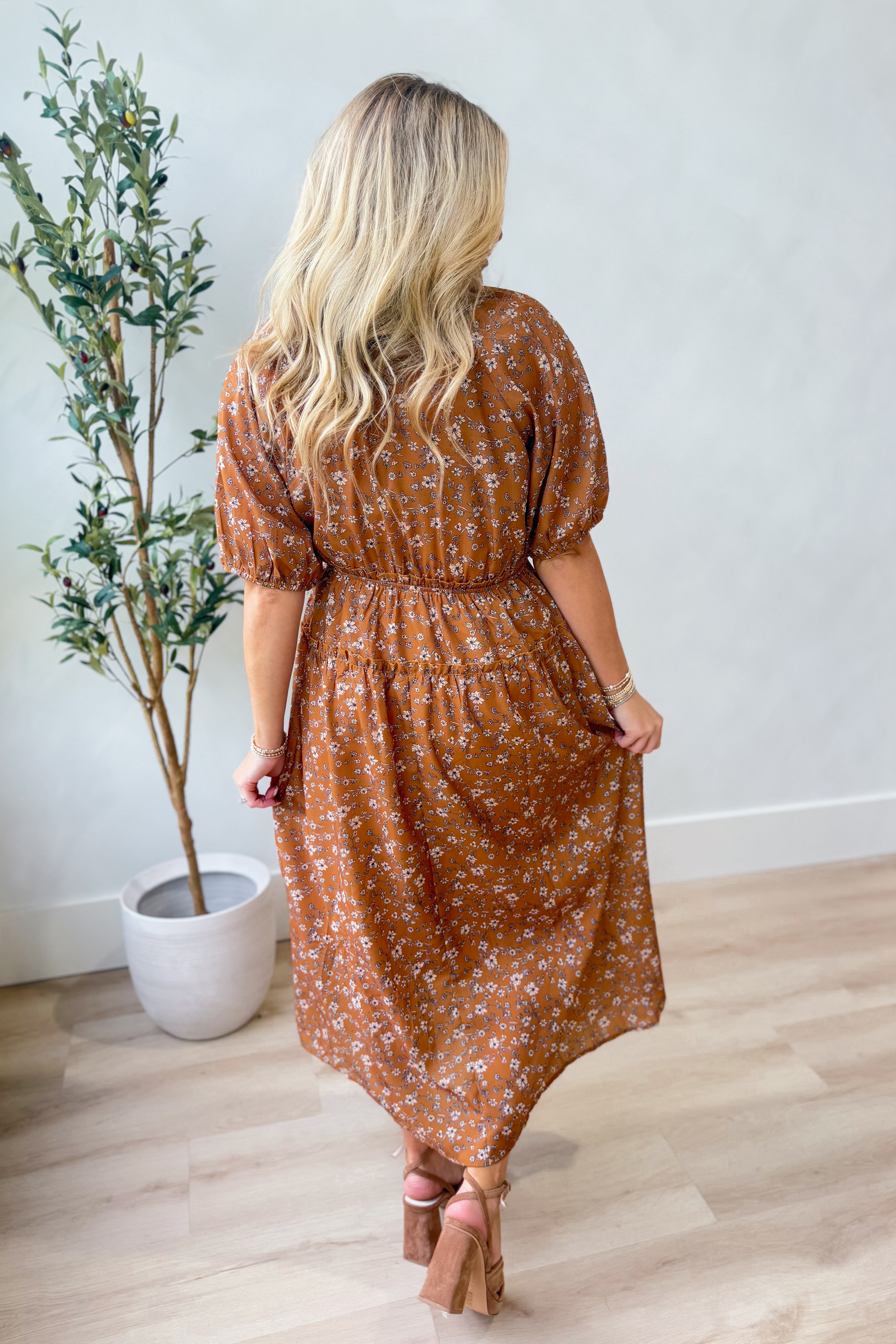 Diana Floral Bubble Sleeve Midi Dress - Be You Boutique