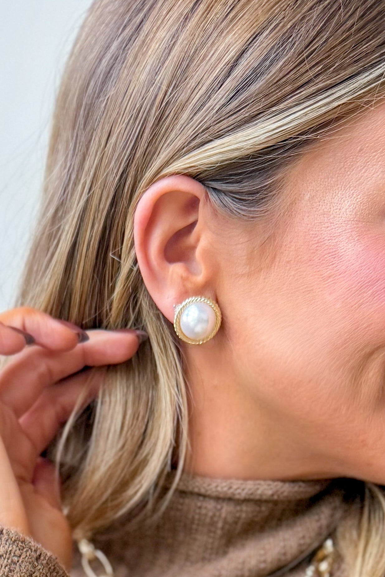 Caroline Hill Gosling Pearl Stud Earrings, 221 earrings with elegant white pearl studs and silver backings.