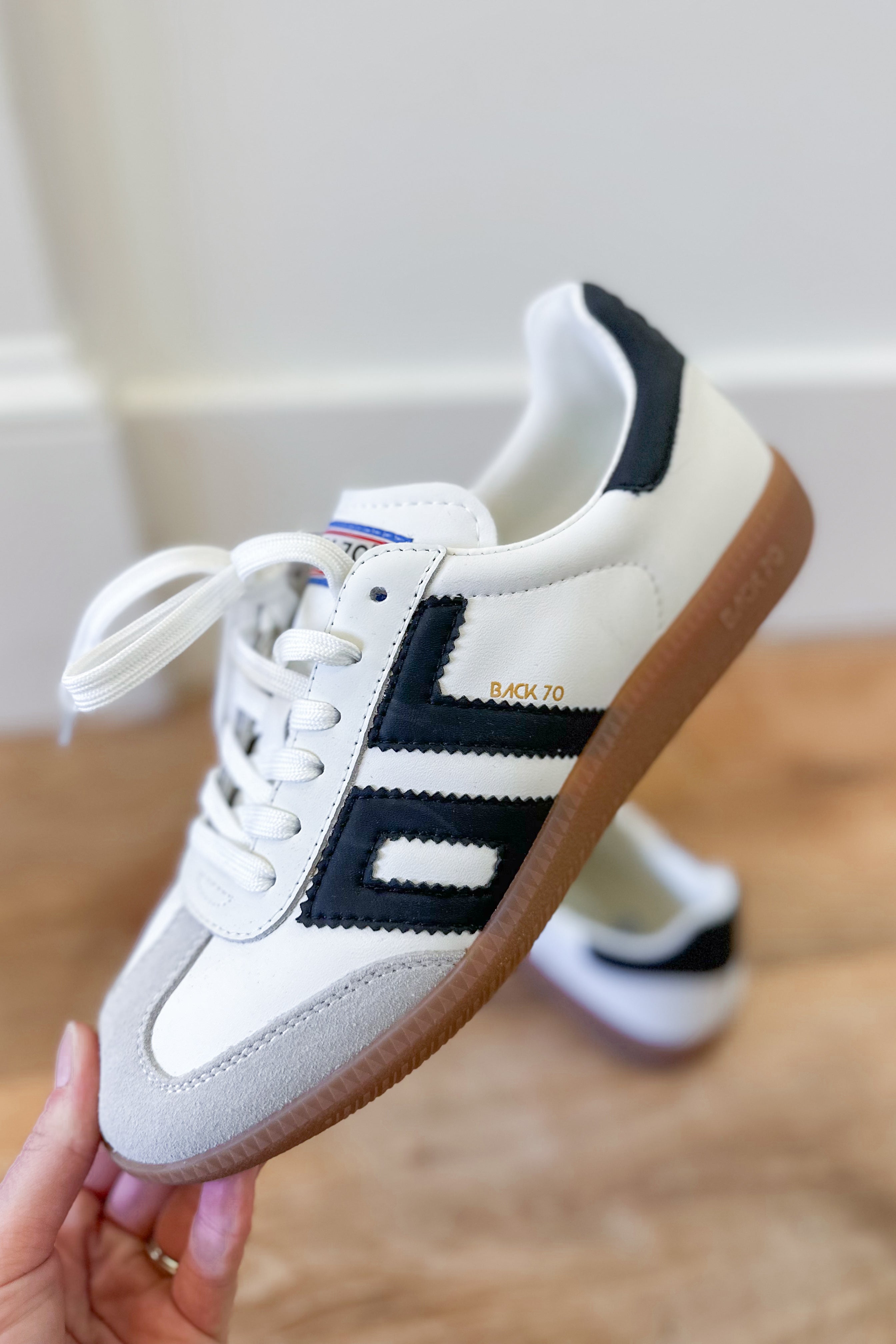 BACK70 Cloud Sneaker - White Black - Be You Boutique