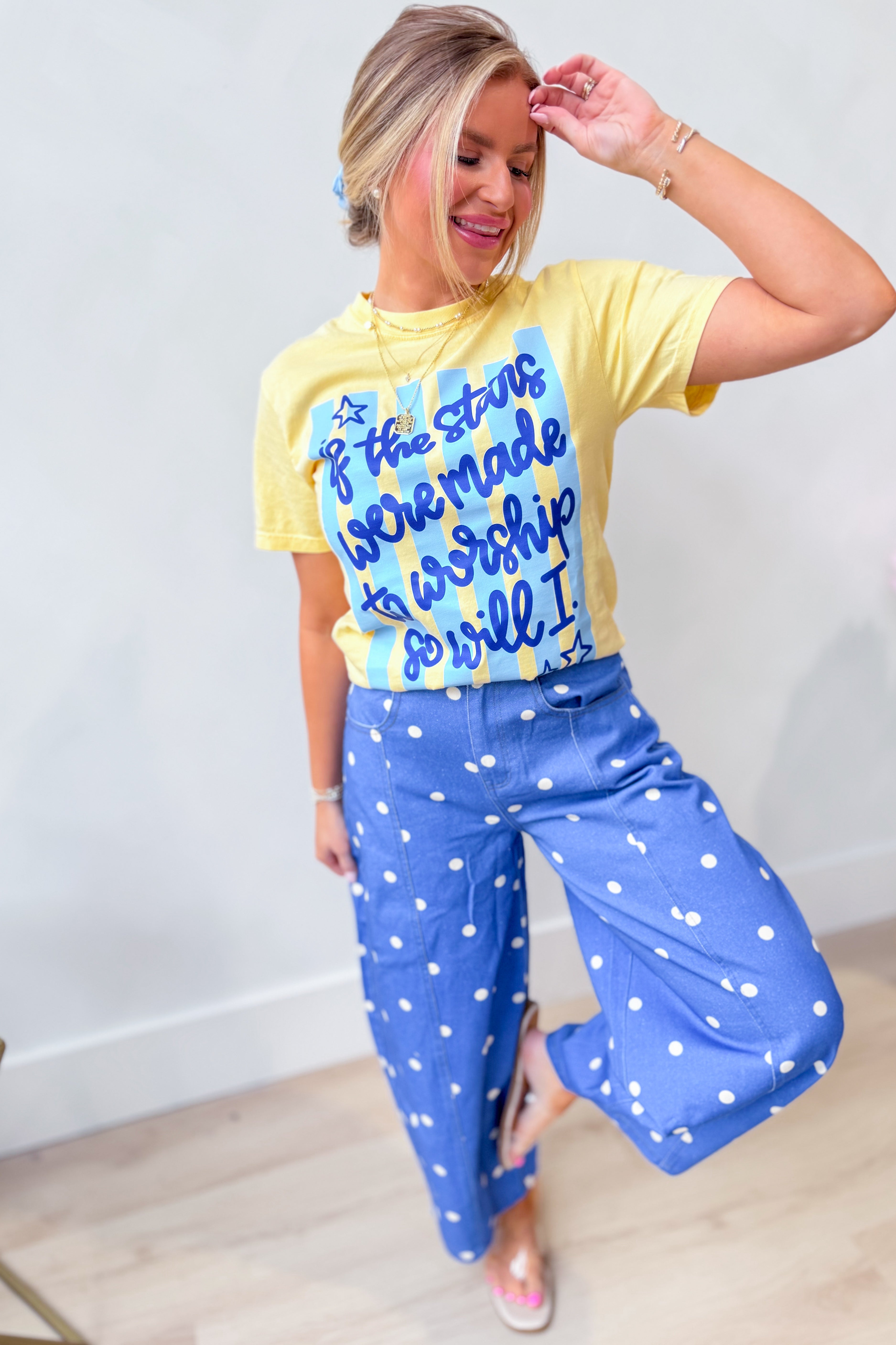 DASH FORWARD Stars Were Made To Worship graphic T-shirt featuring star-themed design on a casual black tee.