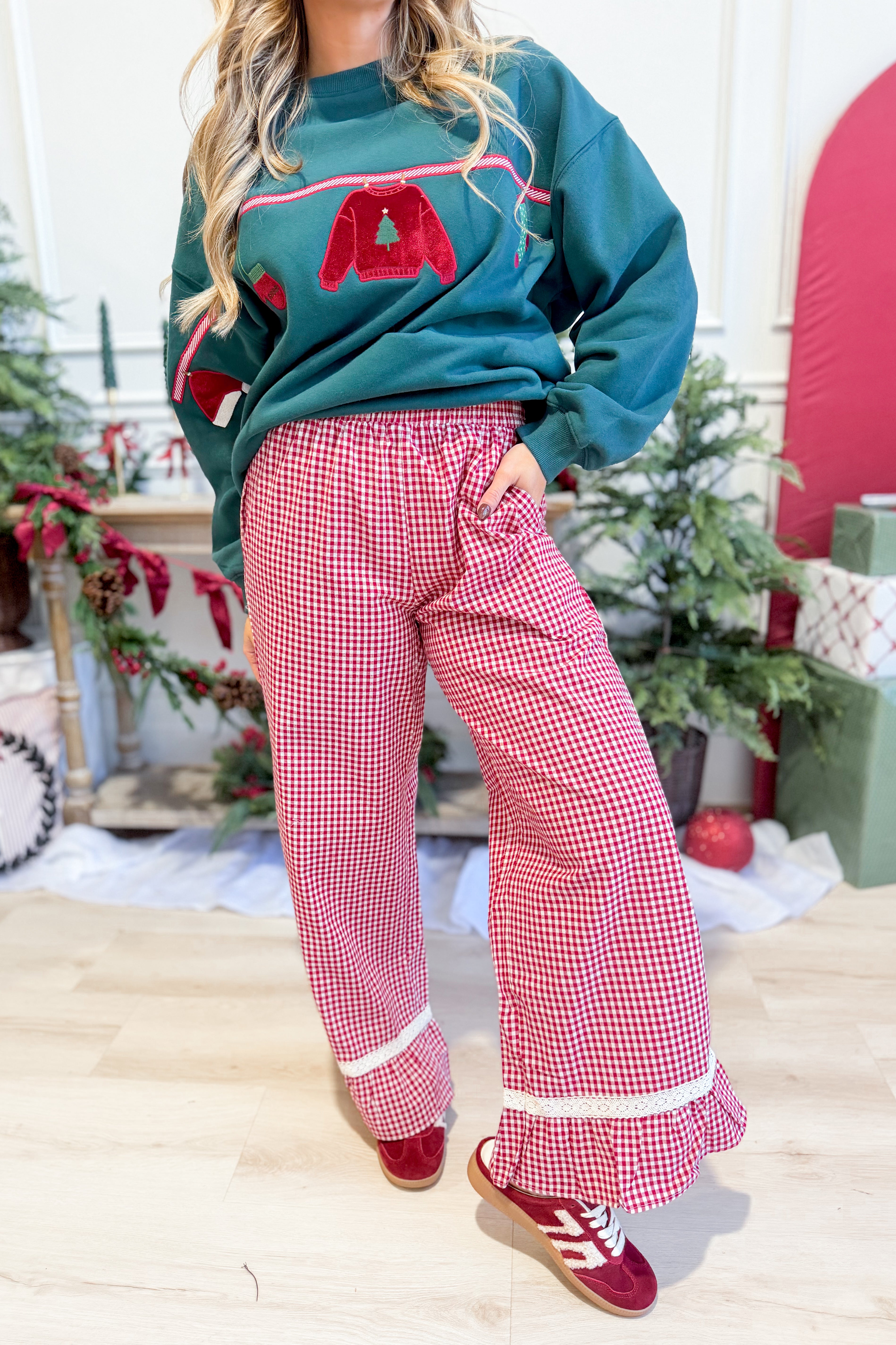 BAEVELY Maria gingham ruffle detailed pants in a stylish checked pattern