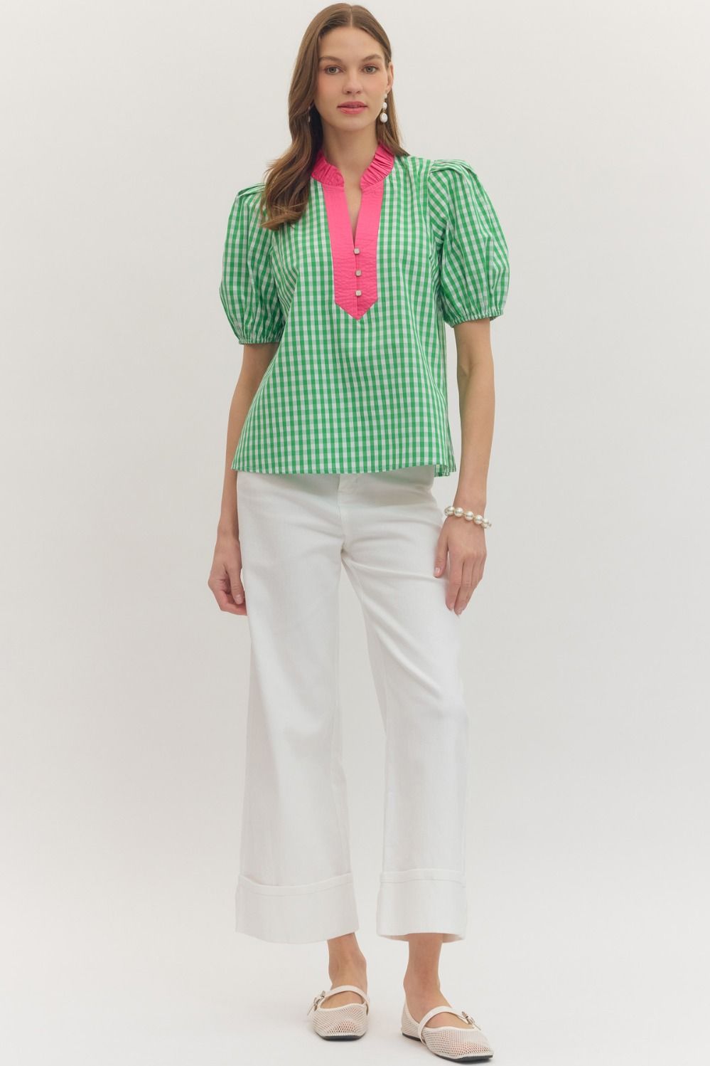 ENTRO Cindy Gingham Puff Sleeve Top, casual, short-sleeve blouse with a classic gingham pattern and puffed sleeve design.