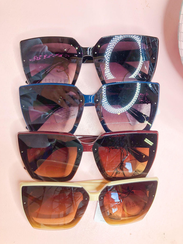 Ollie Oversized Thick Frame Square Fashion Sunglasses - Be You Boutique