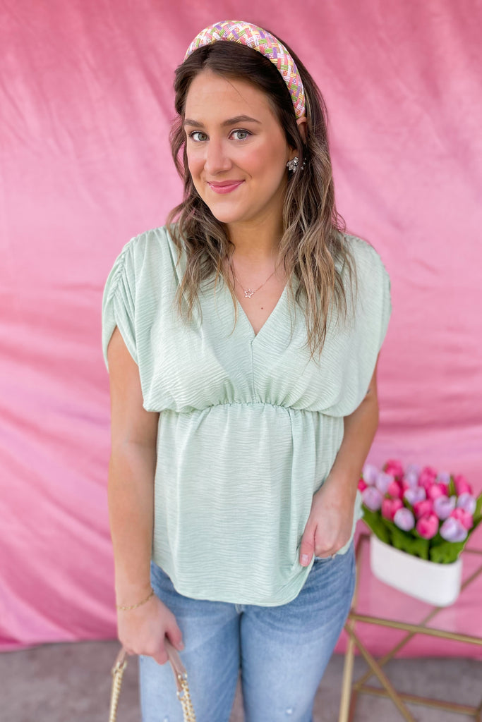 Lordes V Neck Short Sleeve Crinkle Top - Be You Boutique