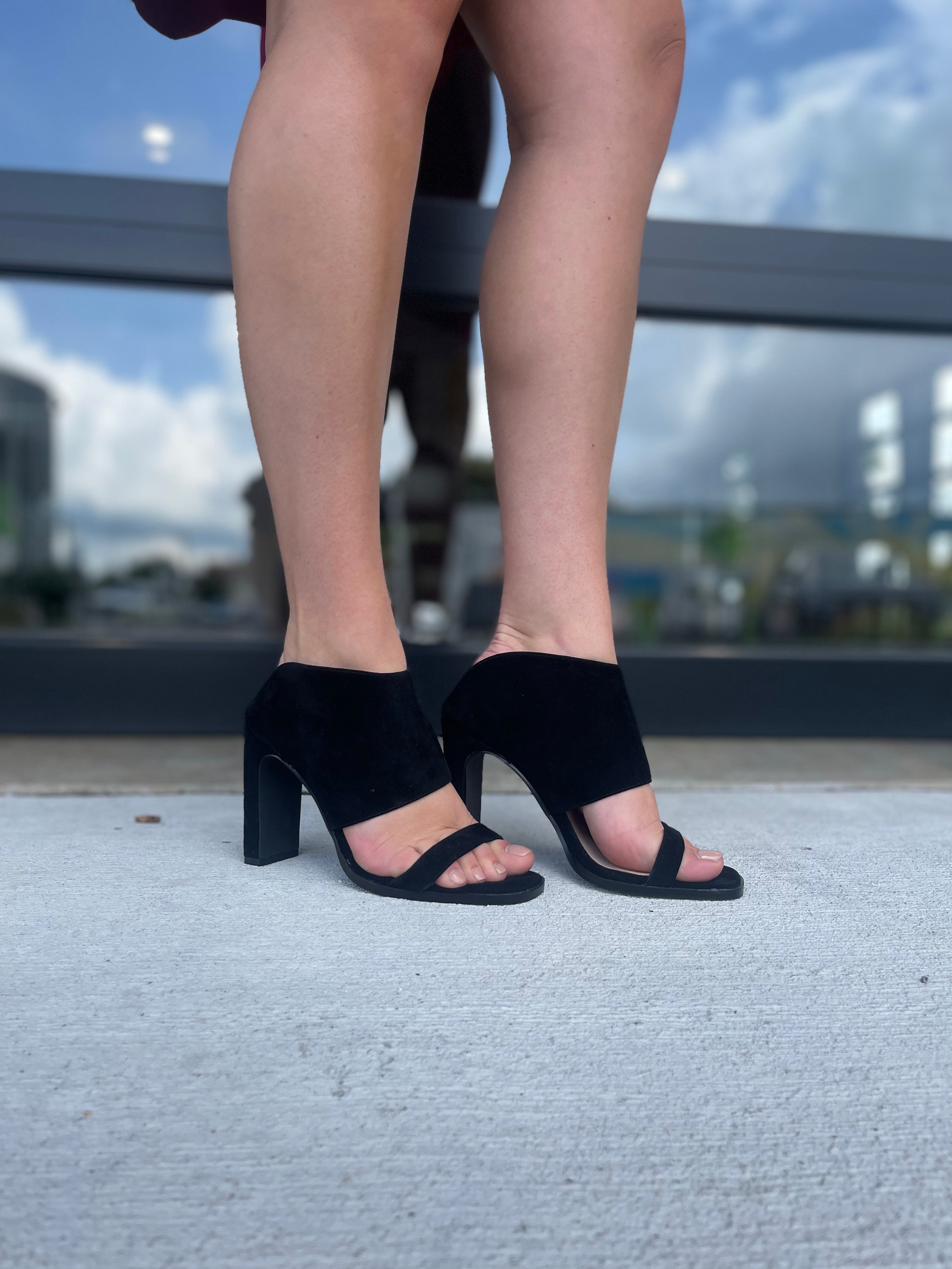 Chinese laundry suede heels outlet