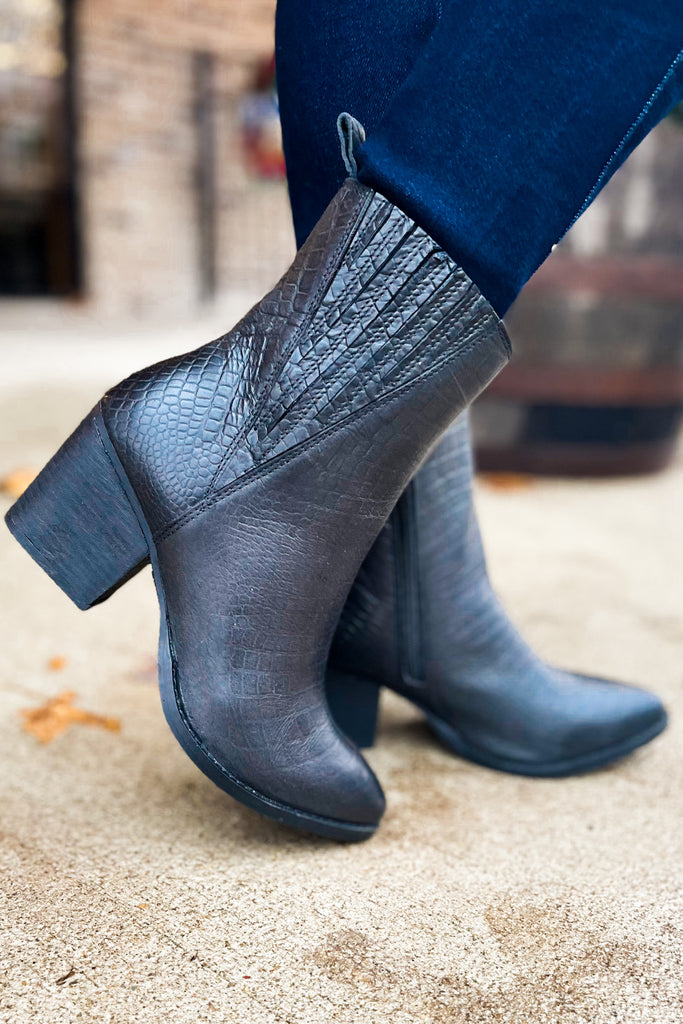 {Last Chance} Naughty Monkey Taris Black Booties **FINAL SALE** - Be You Boutique